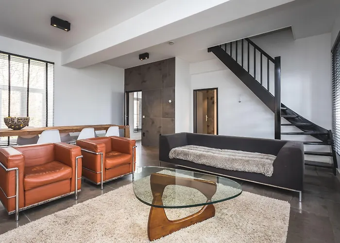 호텔 Landgoed Kasteel De Hoogenweerth 4*