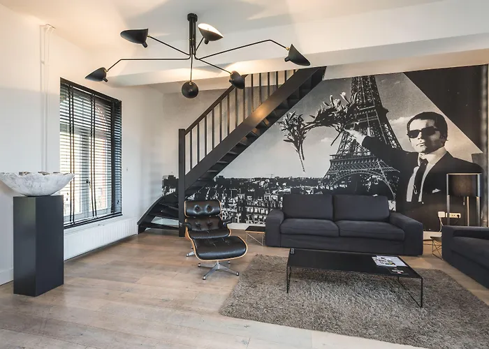 Landgoed Kasteel De Hoogenweerth 호텔