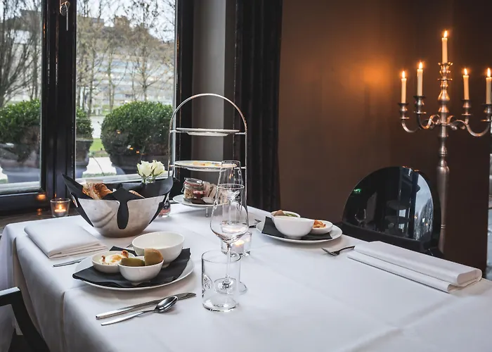 Landgoed Kasteel De Hoogenweerth 마스트리흐트