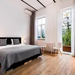 Hotel Landgoed Kasteel De Hoogenweerth 4*