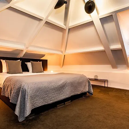 Landgoed Kasteel De Hoogenweerth Hotell