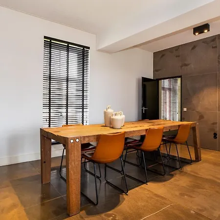 Landgoed Kasteel De Hoogenweerth 4*
