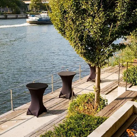 Landgoed Kasteel De Hoogenweerth 4* Μάαστριχτ