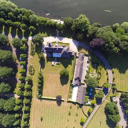 Landgoed Kasteel De Hoogenweerth Ξενοδοχείο 4*