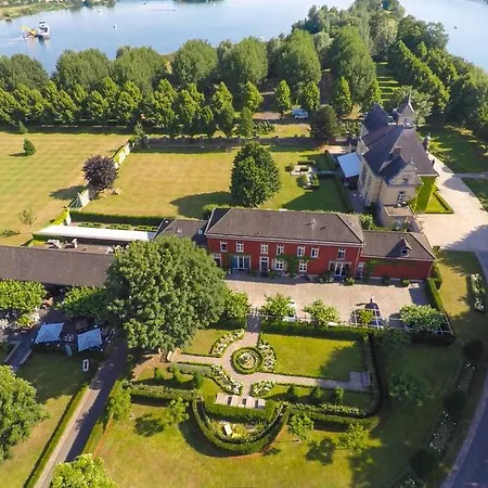 Landgoed Kasteel De Hoogenweerth Ξενοδοχείο 4*