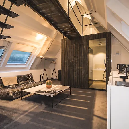 Landgoed Kasteel De Hoogenweerth 4* マーストリヒト