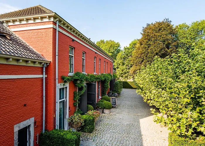 Landgoed Kasteel De Hoogenweerth 4* Maastricht