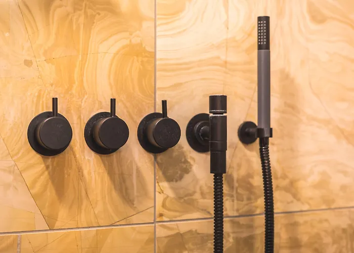 Landgoed Kasteel De Hoogenweerth 4*