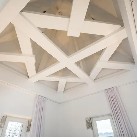 Landgoed Kasteel De Hoogenweerth Hotel 4*