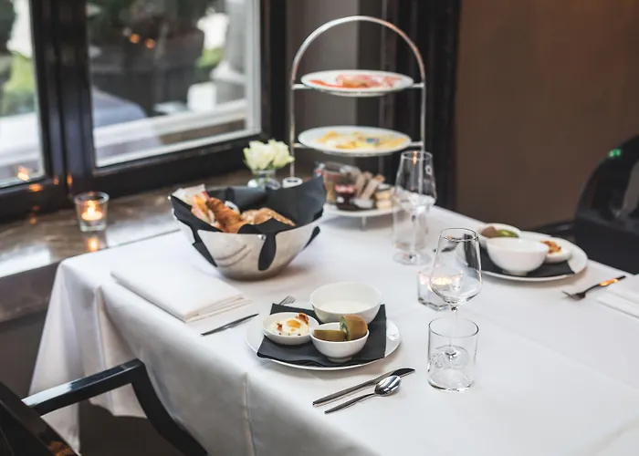 Landgoed Kasteel De Hoogenweerth Szálloda